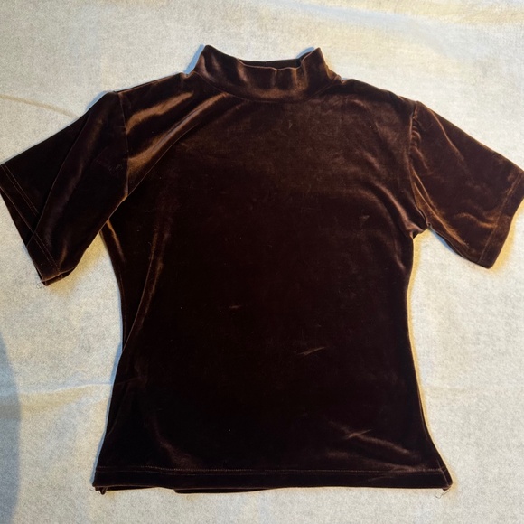 Velvet top - Picture 1 of 1